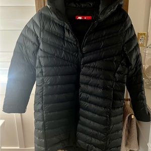 Nike Black Jacket, Size large. New condition.